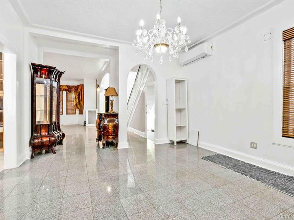 8063 87th Road, Woodhaven NY 11421