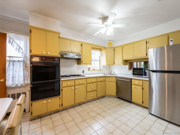 556 Jackson Street, Baldwin NY 11510