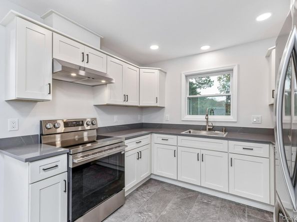 2 Highland Place, Nesconset NY 11767