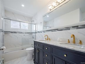 3 Ozone Place, Massapequa NY 11758