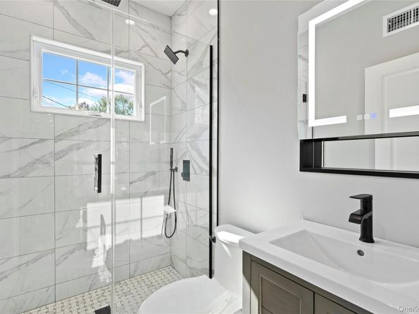 30 Virginia Road, Syosset NY 11791