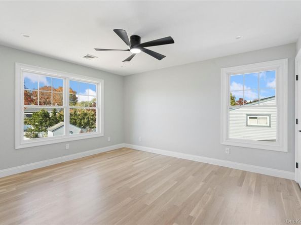 30 Virginia Road, Syosset NY 11791