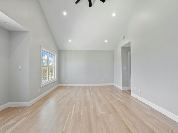 30 Virginia Road, Syosset NY 11791