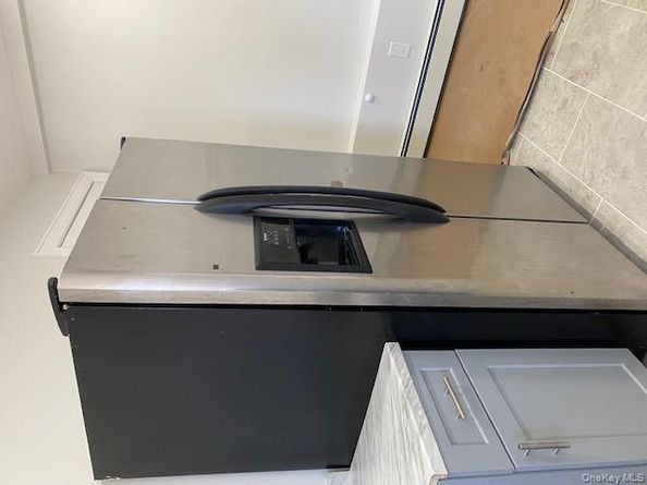 249 Claywood, Brentwood NY 11717