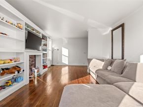 9 Hillside Avenue, Glen Head NY 11545