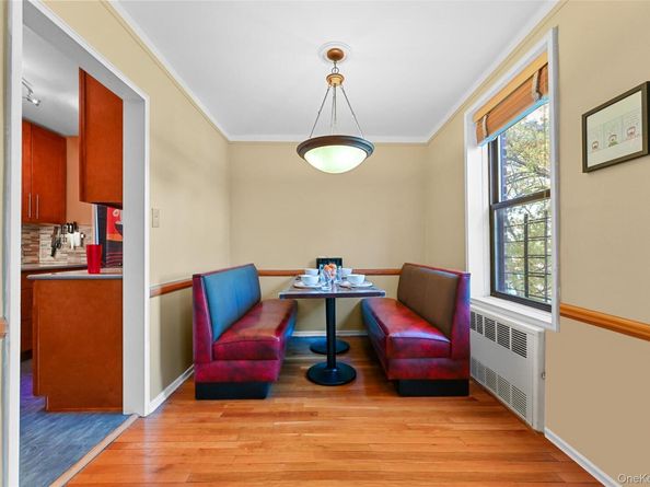 80-35 Springfield Blvd 4F, Oakland Gardens NY 11364
