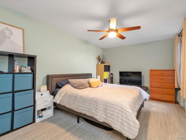 80-35 Springfield Blvd 4F, Oakland Gardens NY 11364