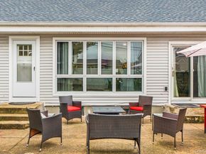 5 Terry Lane, Plainview NY 11803