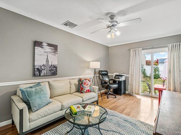 5 Terry Lane, Plainview NY 11803