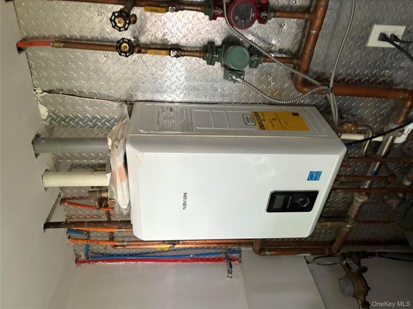 486 Champlain Avenue, West Hempstead NY 11552