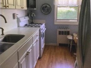 48 Dehaven 2E, Yonkers NY 10703