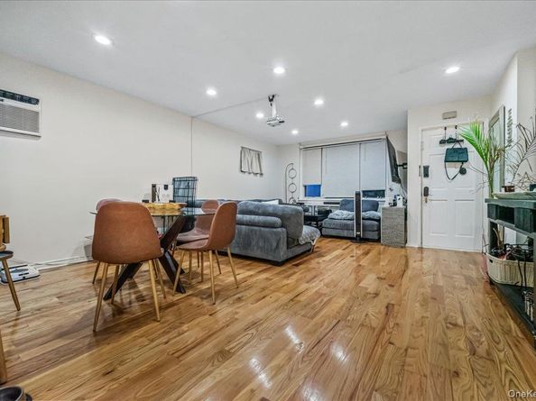 150-02 78th Road, Flushing NY 11367