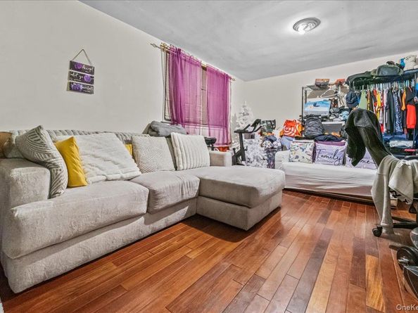 150-02 78th Road, Flushing NY 11367