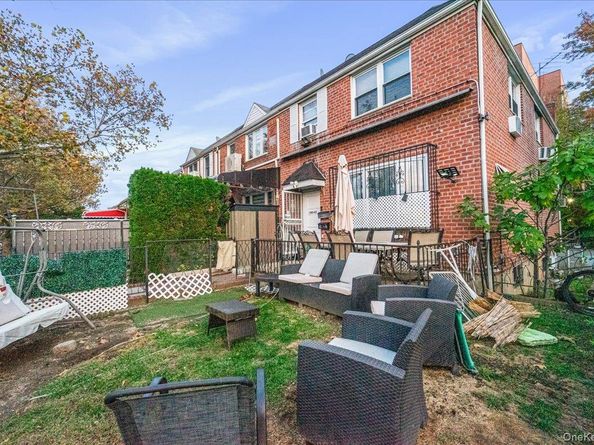 150-02 78th Road, Flushing NY 11367