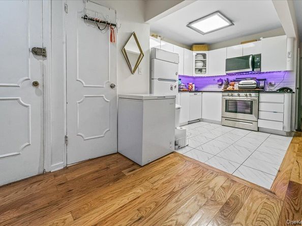 150-02 78th Road, Flushing NY 11367