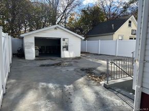 16934 144th Road, Jamaica NY 11434