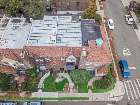 173-17 Sayers Avenue, Addisleigh Park NY 11433