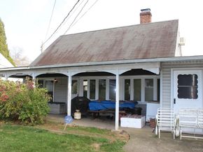 248 Twin Lane E, Wantagh NY 11793