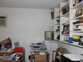 248 Twin Lane E, Wantagh NY 11793