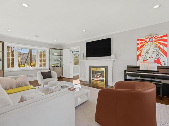 112 Clarence Road, Scarsdale NY 10583