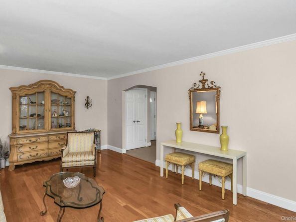 45 Verleye Avenue, East Northport NY 11731