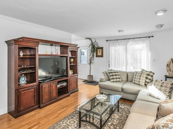 45 Verleye Avenue, East Northport NY 11731