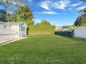 20 Pell Avenue, North Babylon NY 11703