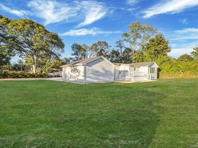 20 Pell Avenue, North Babylon NY 11703