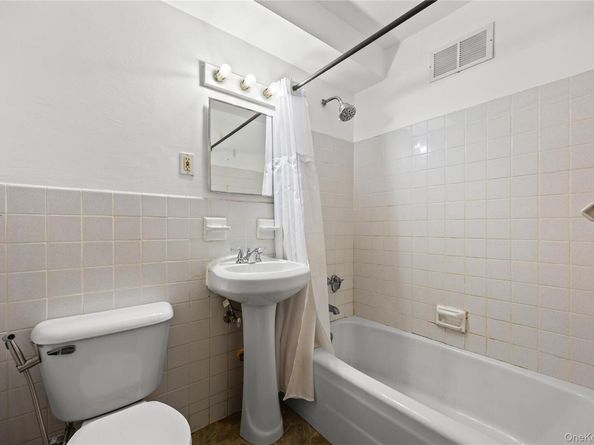 3410 de reimer Avenue 12D, Bronx NY 10475