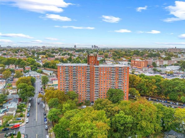 3410 de reimer Avenue 12D, Bronx NY 10475