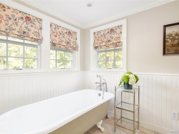 137 Linden Farms Road, Locust Valley NY 11560