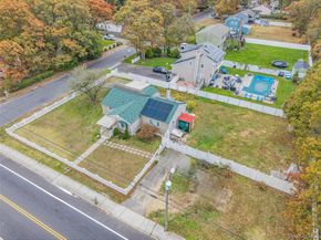 120 Somerset Avenue, Mastic NY 11950