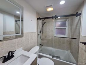 11418 238th Street, Elmont NY 11003