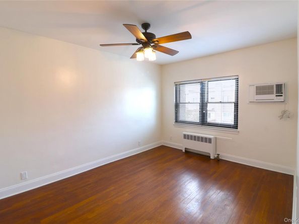 6356 78th Street, Middle Village NY 11379