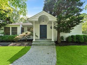 129 Oneck Lane, Westhampton Beach NY 11978