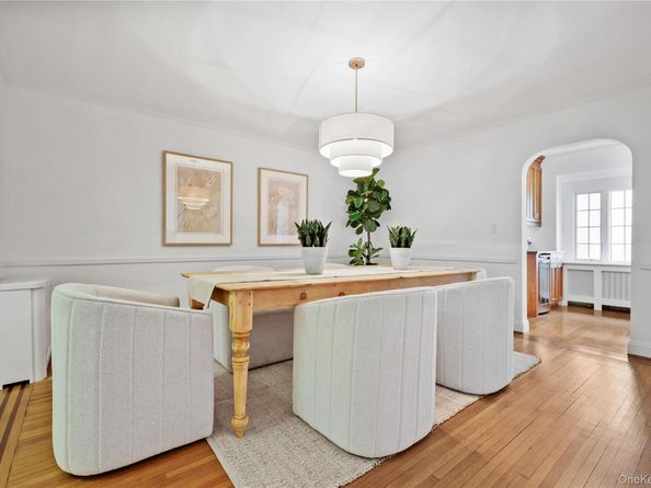 19 Huntwood Place, Mount Vernon NY 10552