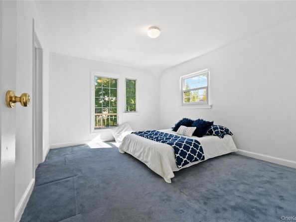 19 Huntwood Place, Mount Vernon NY 10552