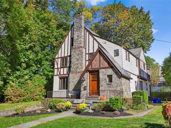 19 Huntwood Place, Mount Vernon NY 10552