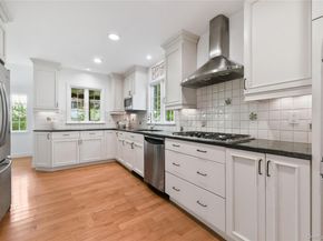 19 Huntwood Place, Mount Vernon NY 10552