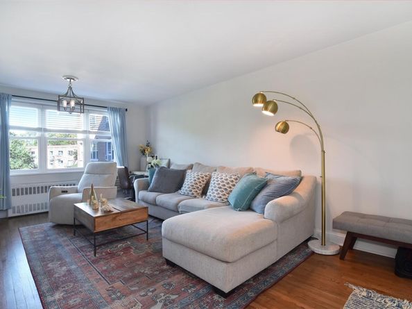 2 Bronxville Road 5N, Bronxville NY 10708