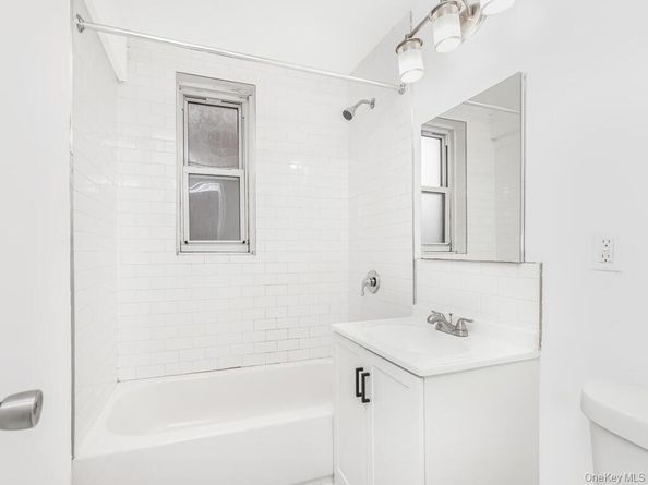 3363 Sedgwick Avenue 2D, Bronx NY 10463