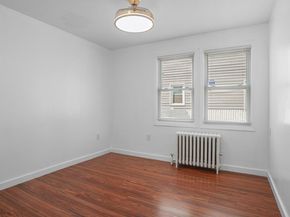 192-23 116th Road, Saint Albans NY 11412