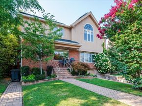 1050 Mora Place, Woodmere NY 11598