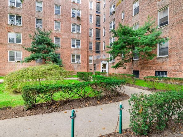 5614 Netherland Ave, 4E, Bronx NY 10471