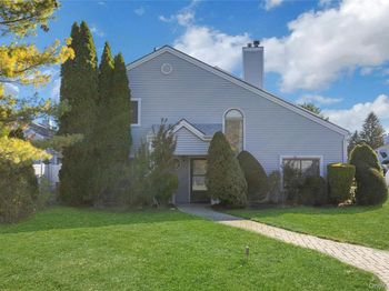 24 Leisure Way