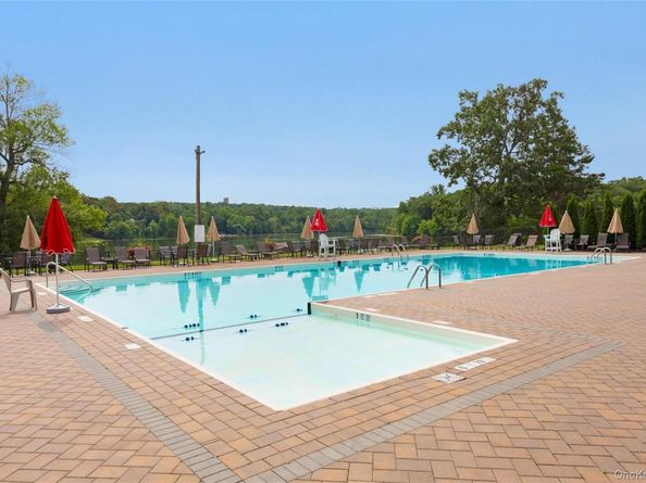 24 Leisure Way, Mohegan Lake NY 10547