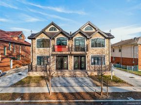 71-39 166th Street, Fresh Meadows NY 11365
