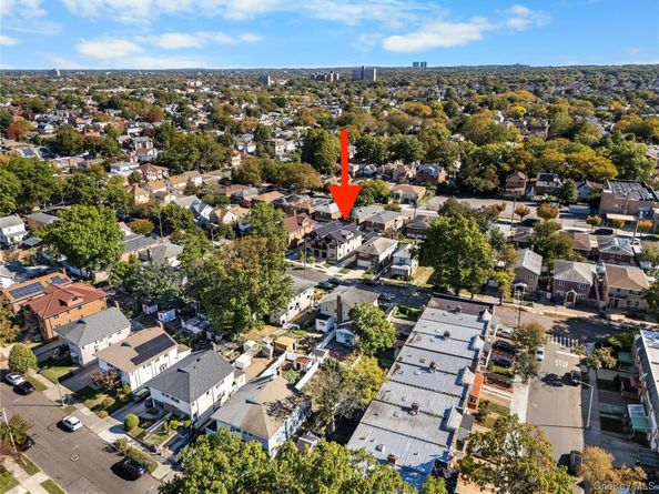 71-39 166th Street, Fresh Meadows NY 11365