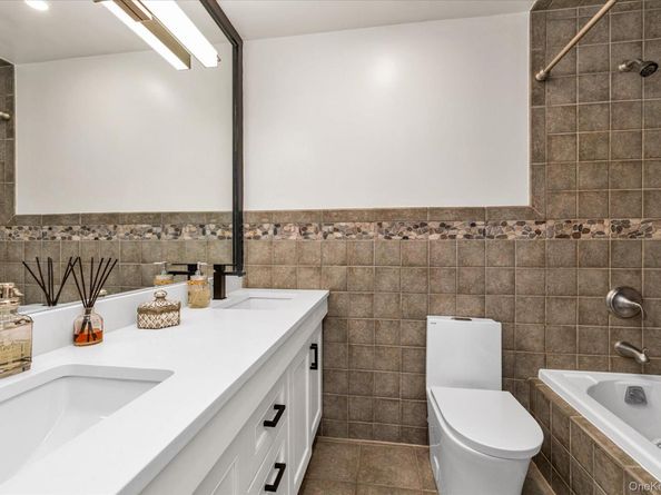 1276 Mara Court, Atlantic Beach NY 11509