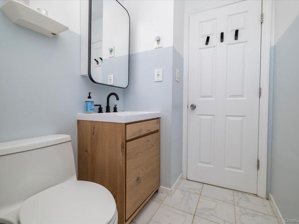 68 Tyler Street, Freeport NY 11520
